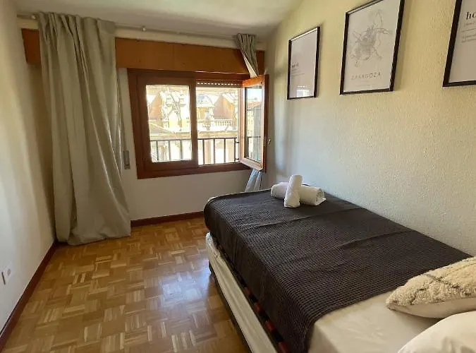 Apartamento Vtz El Balcón A La Basílica I - Vistas Inmejorables A La Basílica Del Pilar! Zaragoza